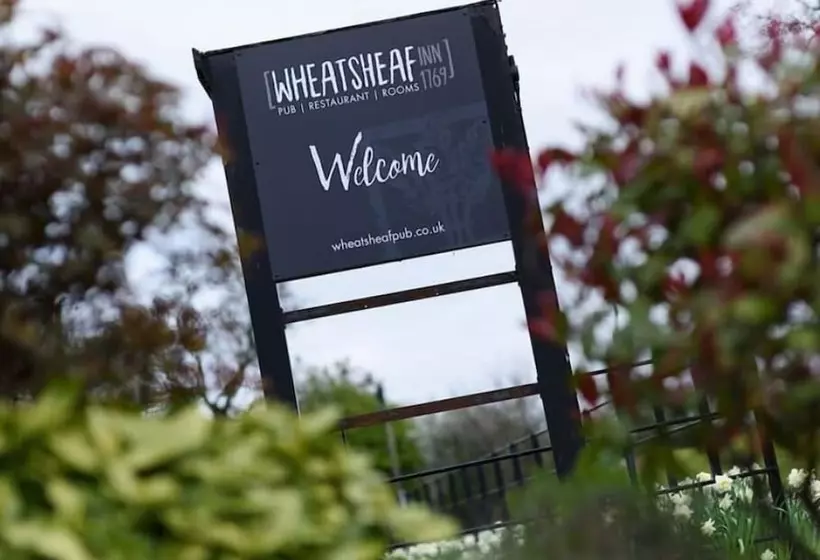 Hotelli The Wheatsheaf Inn