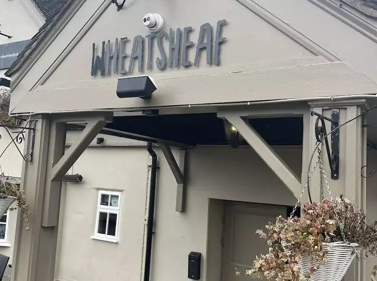 Hotelli The Wheatsheaf Inn