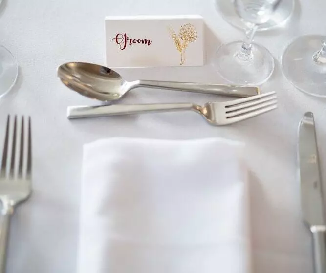 Hotelli The Wheatsheaf Inn