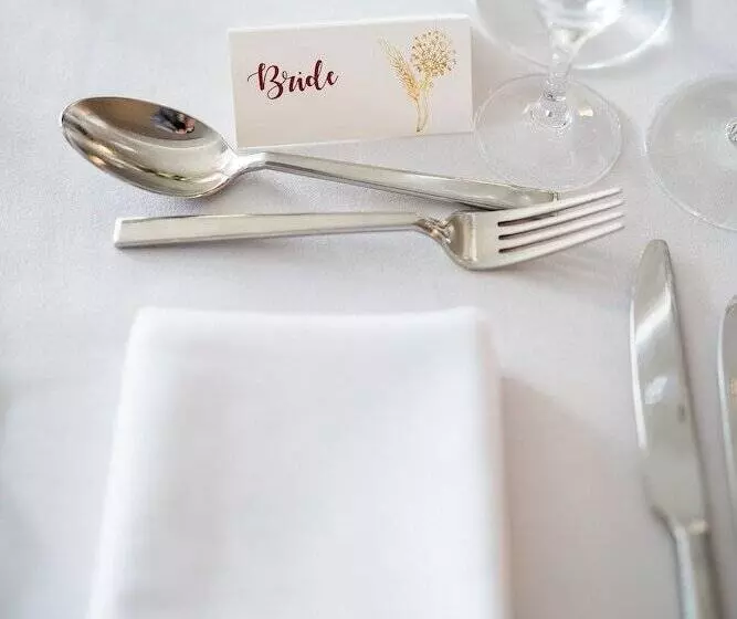 Hotelli The Wheatsheaf Inn