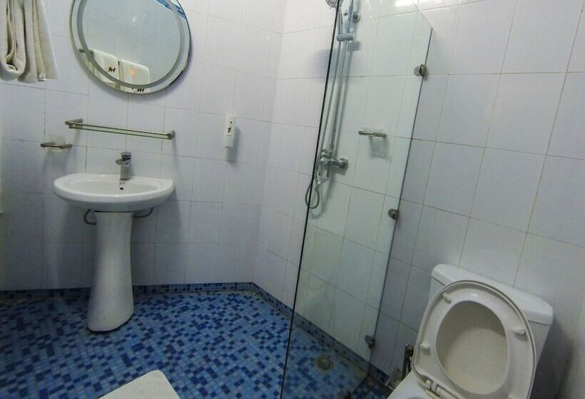 Wakola Hotel Fass Dakar