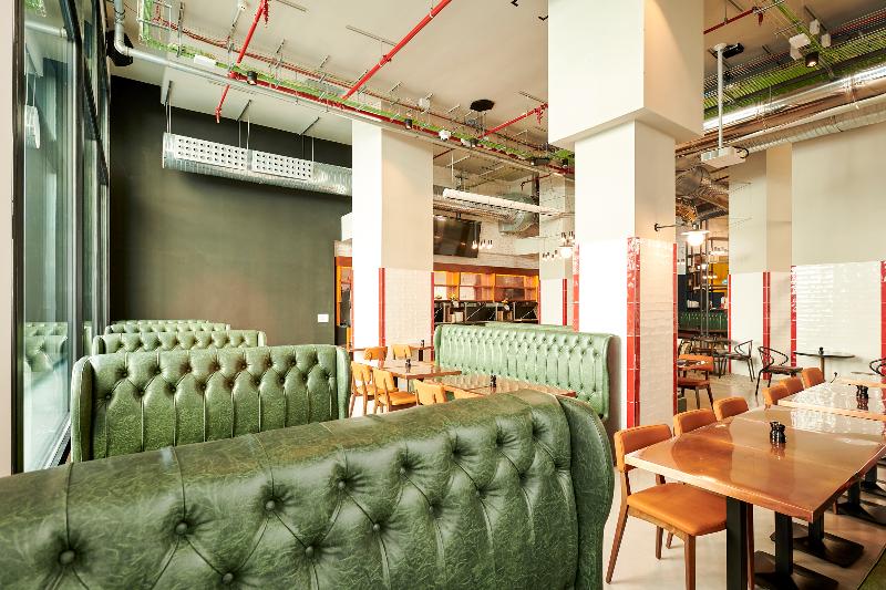 هاستل Generator Madrid