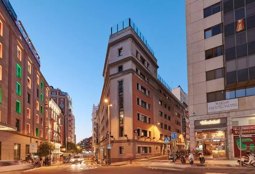 Hostel Generator Madrid