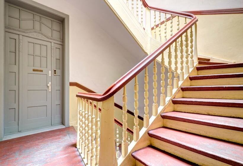 Dom & House   Apartments Podjazd Central Sopot