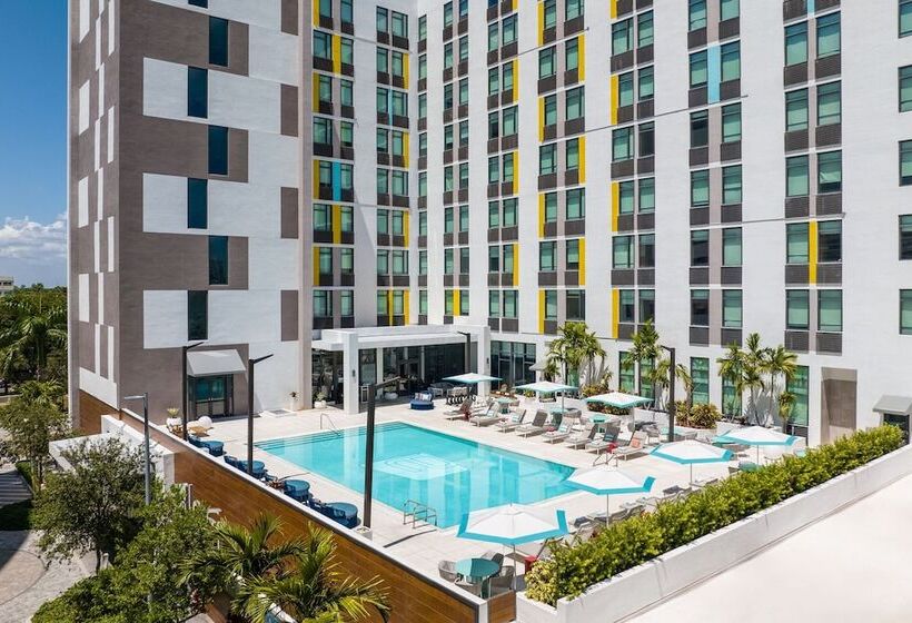 ホテル Aloft Miami Aventura