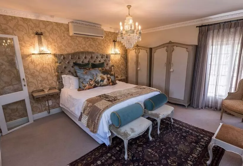 Hotelli Baruch Guesthouse On Lovell