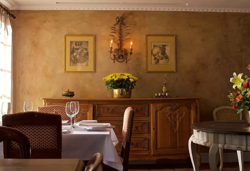 Hotelli Baruch Guesthouse On Lovell