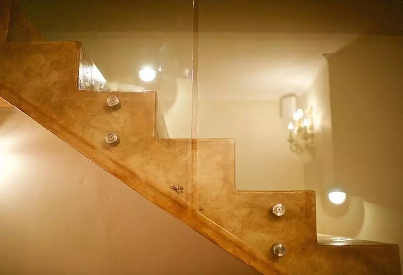 Hotelli Baruch Guesthouse On Lovell