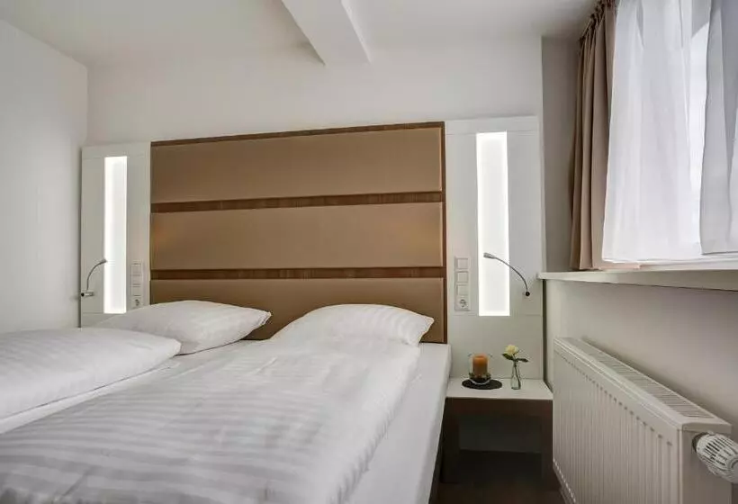 Hotelli Ina Boutique 030 Hannover City