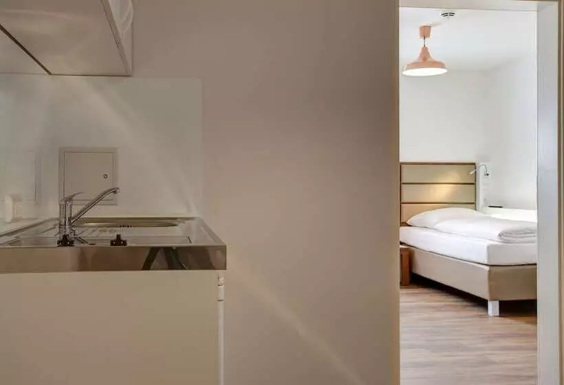 Hotelli Ina Boutique 030 Hannover City