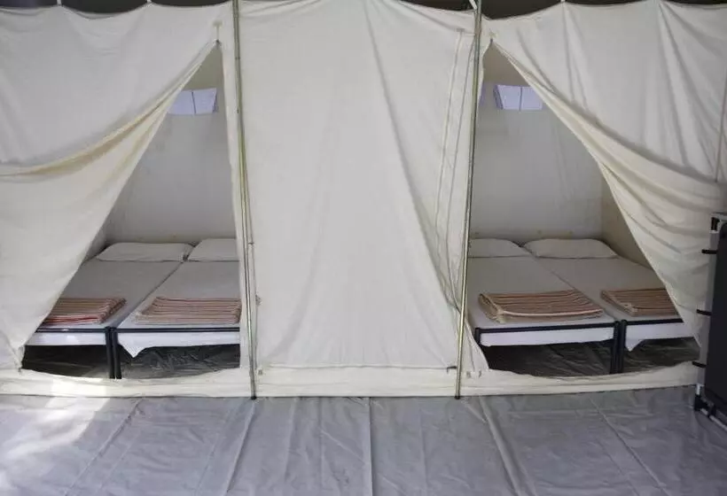 هتل Camping Village Canapai