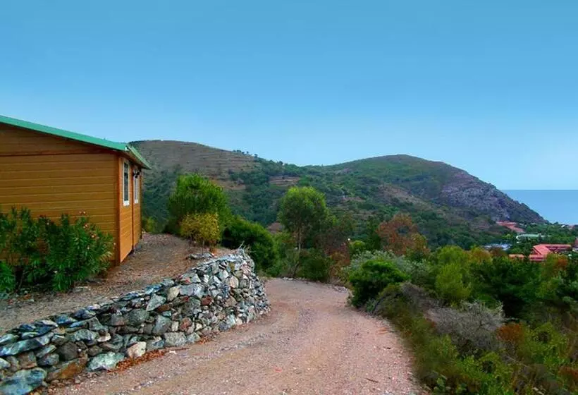 هتل Camping Village Canapai