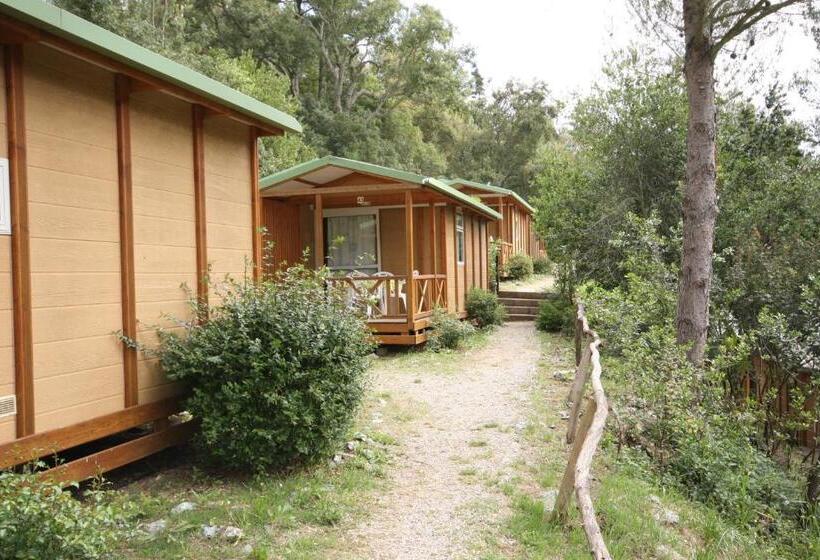בית מלון כפרי Camping Village Canapai