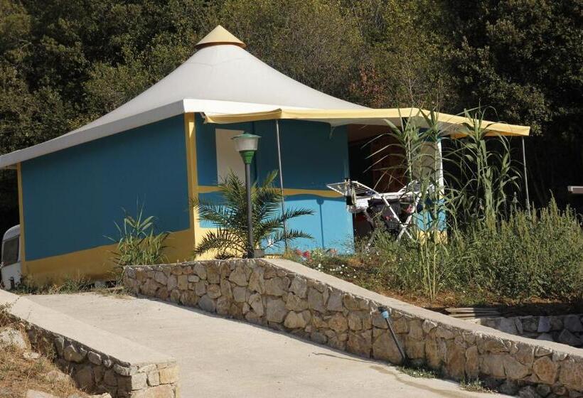 בית מלון כפרי Camping Village Canapai