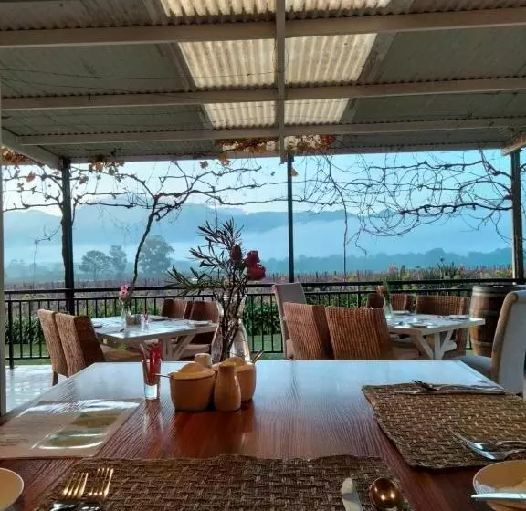 ホテル Cana Vineyard Guesthouse