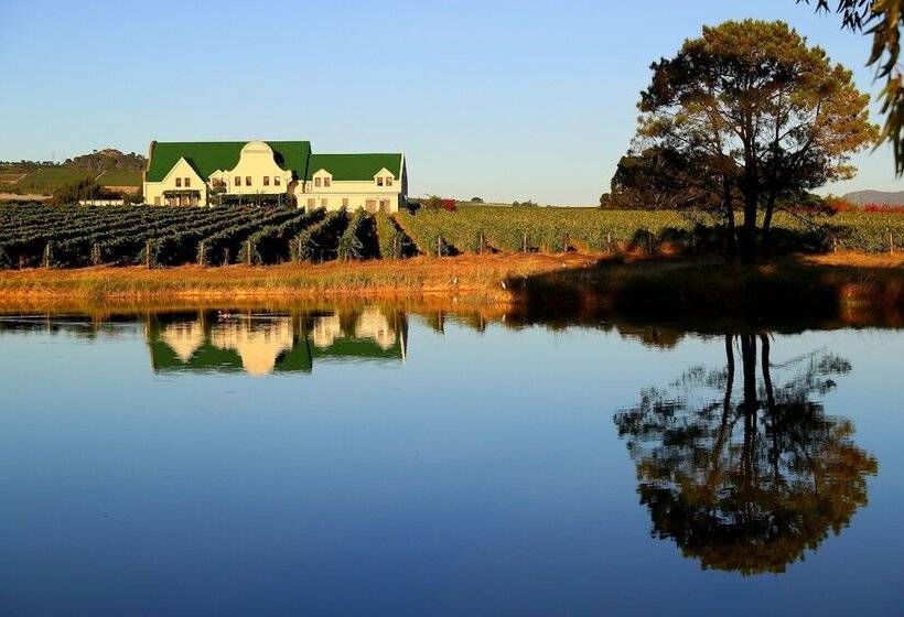 هتل Cana Vineyard Guesthouse