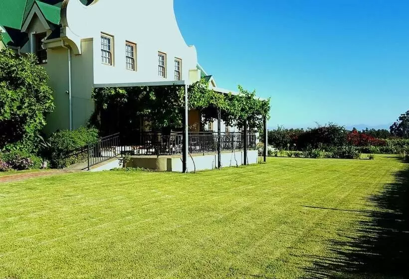 ホテル Cana Vineyard Guesthouse