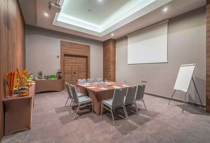 Concorde Luxury Resort & Casino