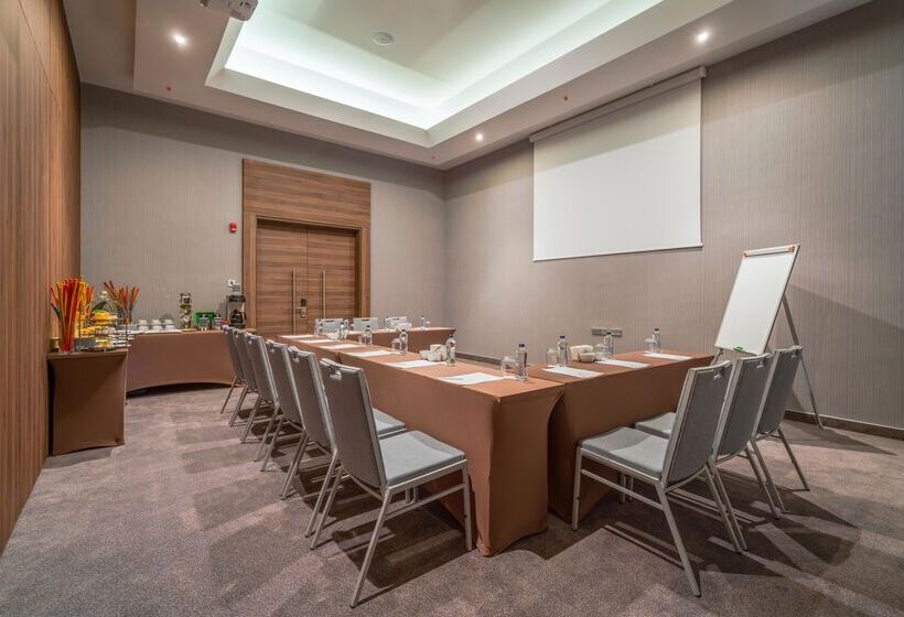 Concorde Luxury Resort & Casino