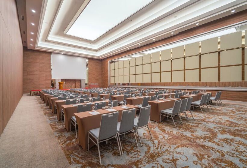 Concorde Luxury Resort & Casino