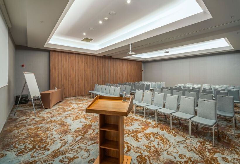 Concorde Luxury Resort & Casino