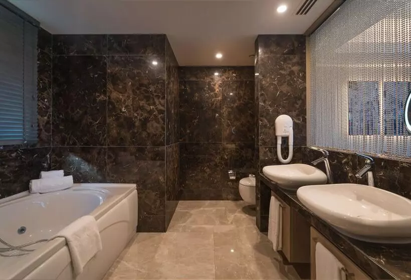 Concorde Luxury Resort & Casino