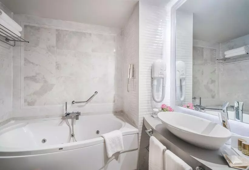 Concorde Luxury Resort & Casino