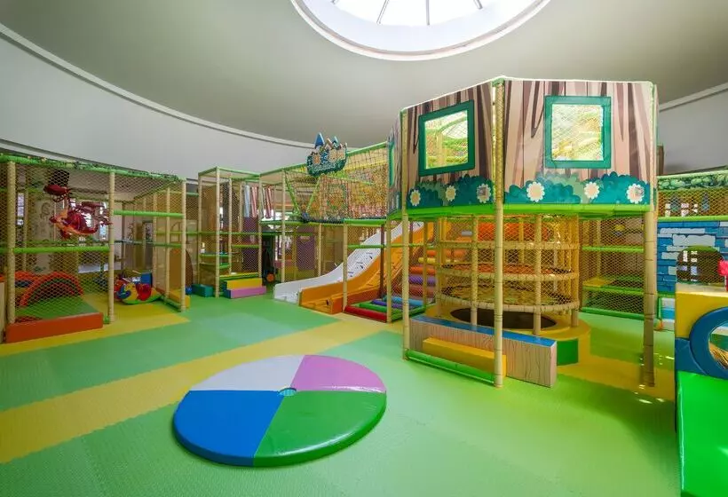 Concorde Luxury Resort & Casino