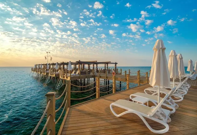 Concorde Luxury Resort & Casino