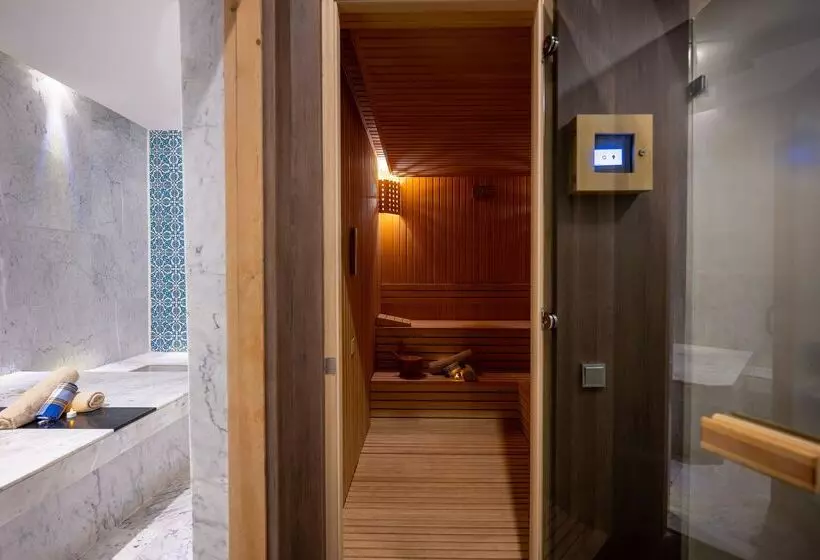 Concorde Luxury Resort & Casino