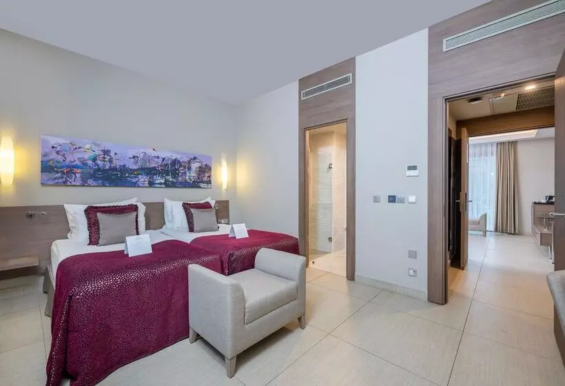 Concorde Luxury Resort & Casino