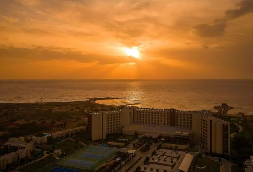 Concorde Luxury Resort & Casino