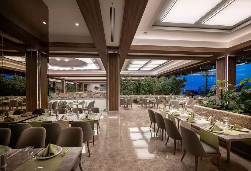 Concorde Luxury Resort & Casino