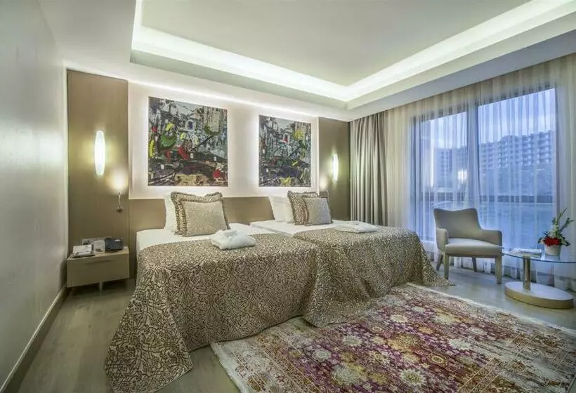 Concorde Luxury Resort & Casino