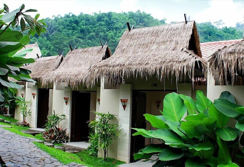 בית מלון כפרי Driam Riverside Resort