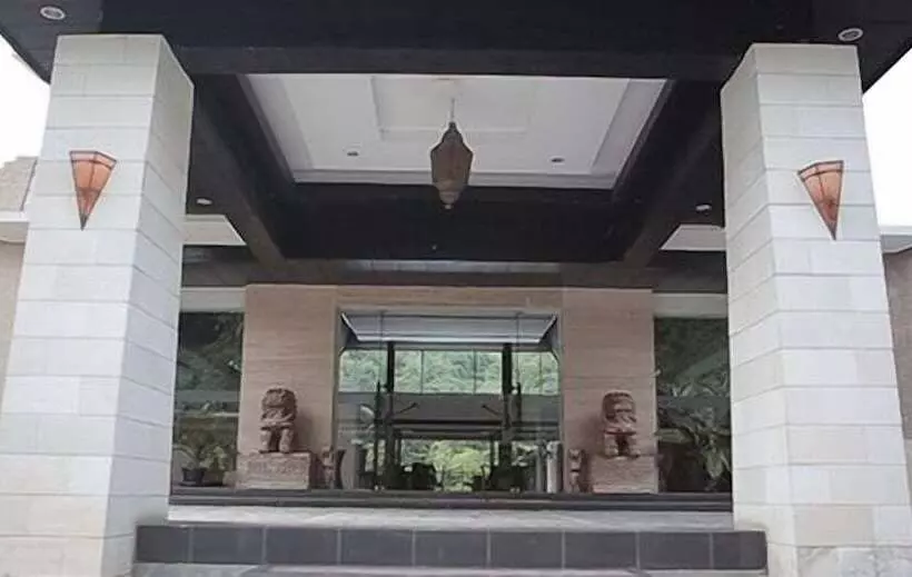 Hotel Driam Riverside Resort
