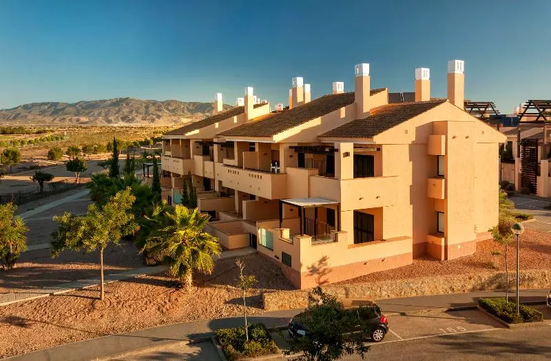 هتل Hacienda Del álamo Residences