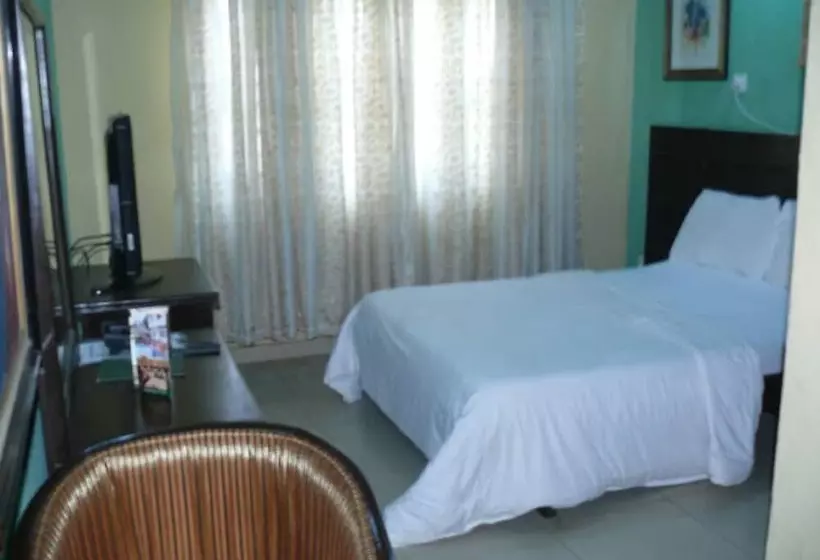 هتل Heritage House