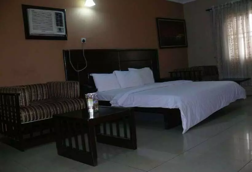 هتل Heritage House