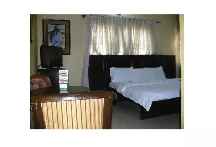 هتل Heritage House