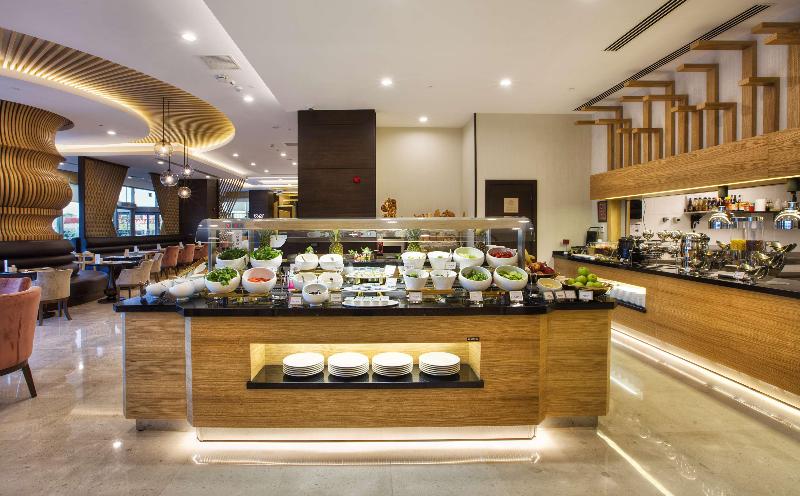 هتل Hilton Garden Inn Isparta