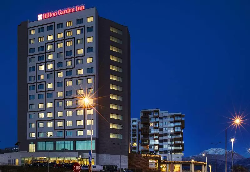 هتل Hilton Garden Inn Isparta