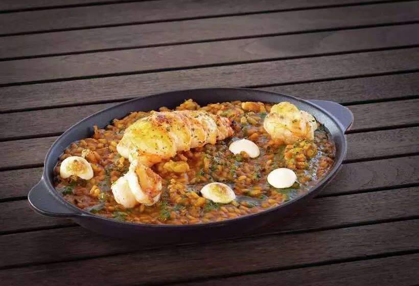 هتل Hilton Goa Resort Candolim