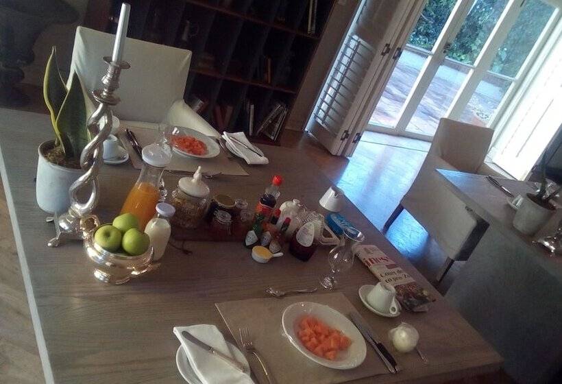 酒店 Hoeveld House