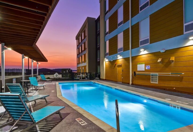 ホテル Home2 Suites By Hilton Hot Springs