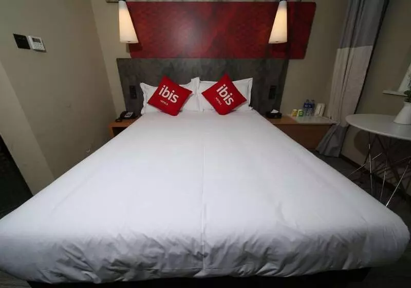 ホテル Ibis Chengdu Meizhou Center