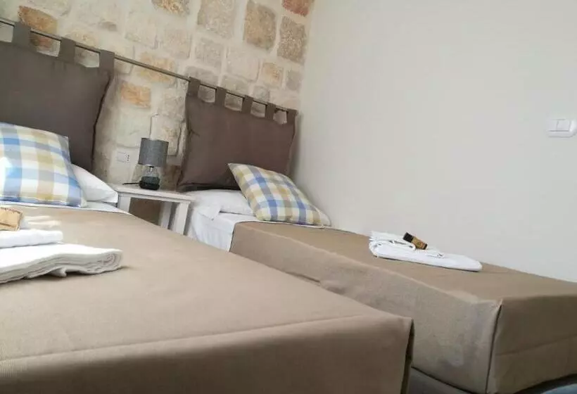 Hotelli Residence La Corvetta