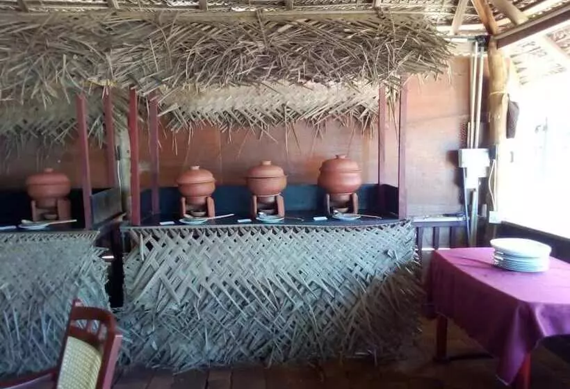 Hotel Resort Maya Beach