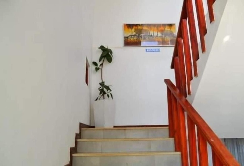 فندق Resort Maya Beach