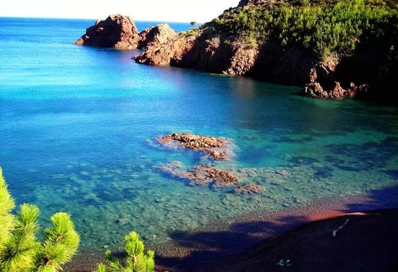 Hotelli Résidence Mart Ins